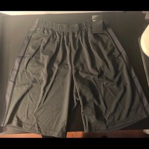 Nike shorts Grey L